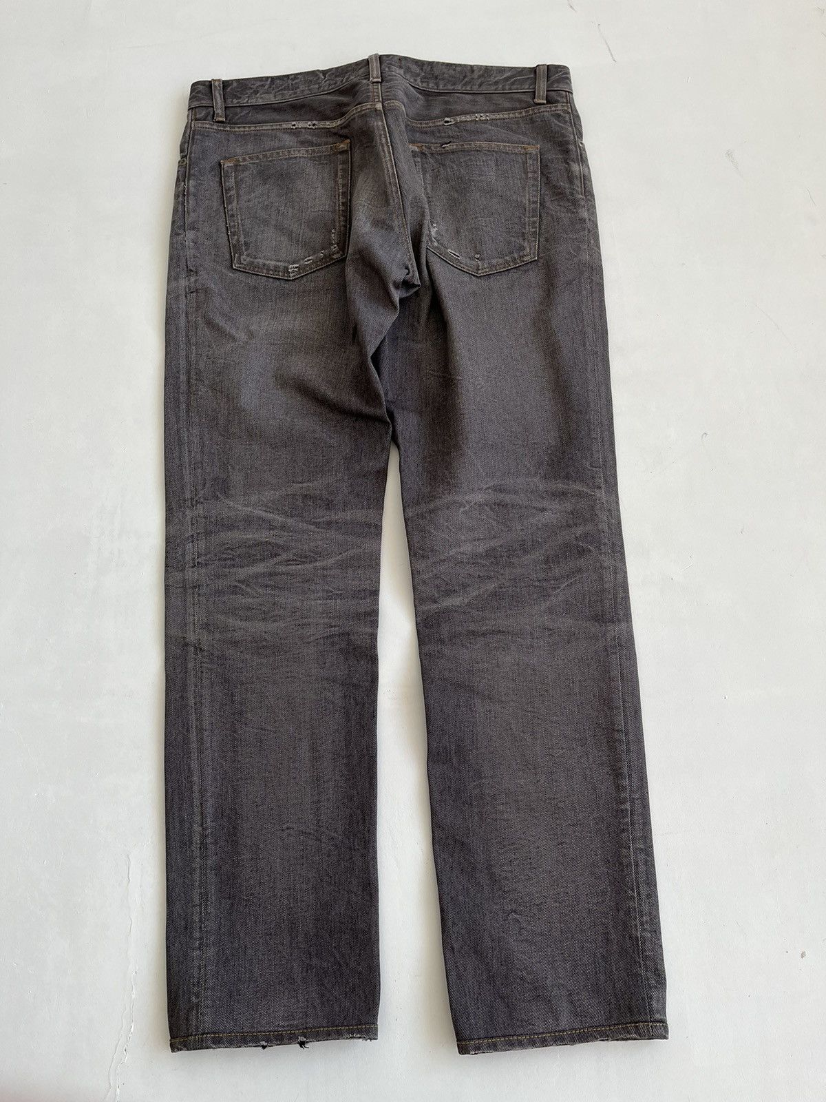 Dolce & Gabbana Vintage 90s Dolce & Gabbana 14 Distressed Jeans classic fit Size US 34 / EU 50 - 2 Thumbnail