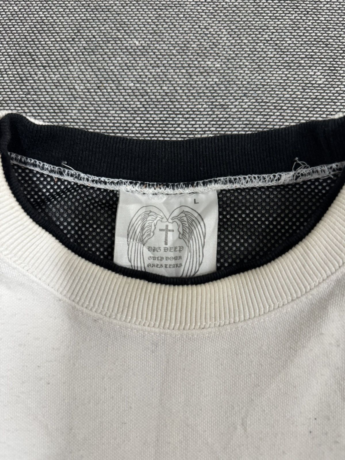 Dig Deep Vintage Dig Deep Cross Logo Tee Size US L / EU 52-54 / 3 - 7 Thumbnail