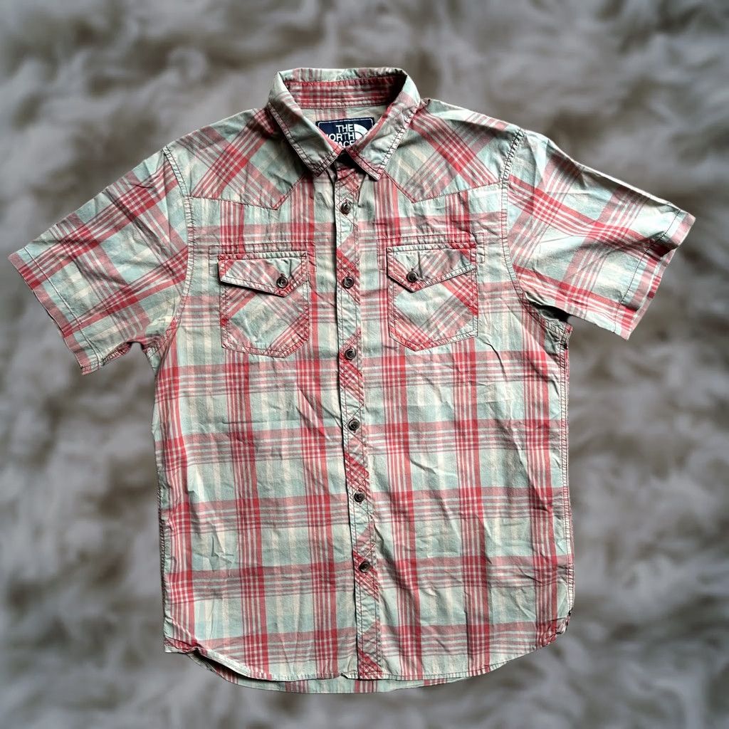 The North Face North Face Shirt Mens Medium Button Up Short Sleeve Red Plaid Point Collar Size US M / EU 48-50 / 2 - 1 Thumbnail