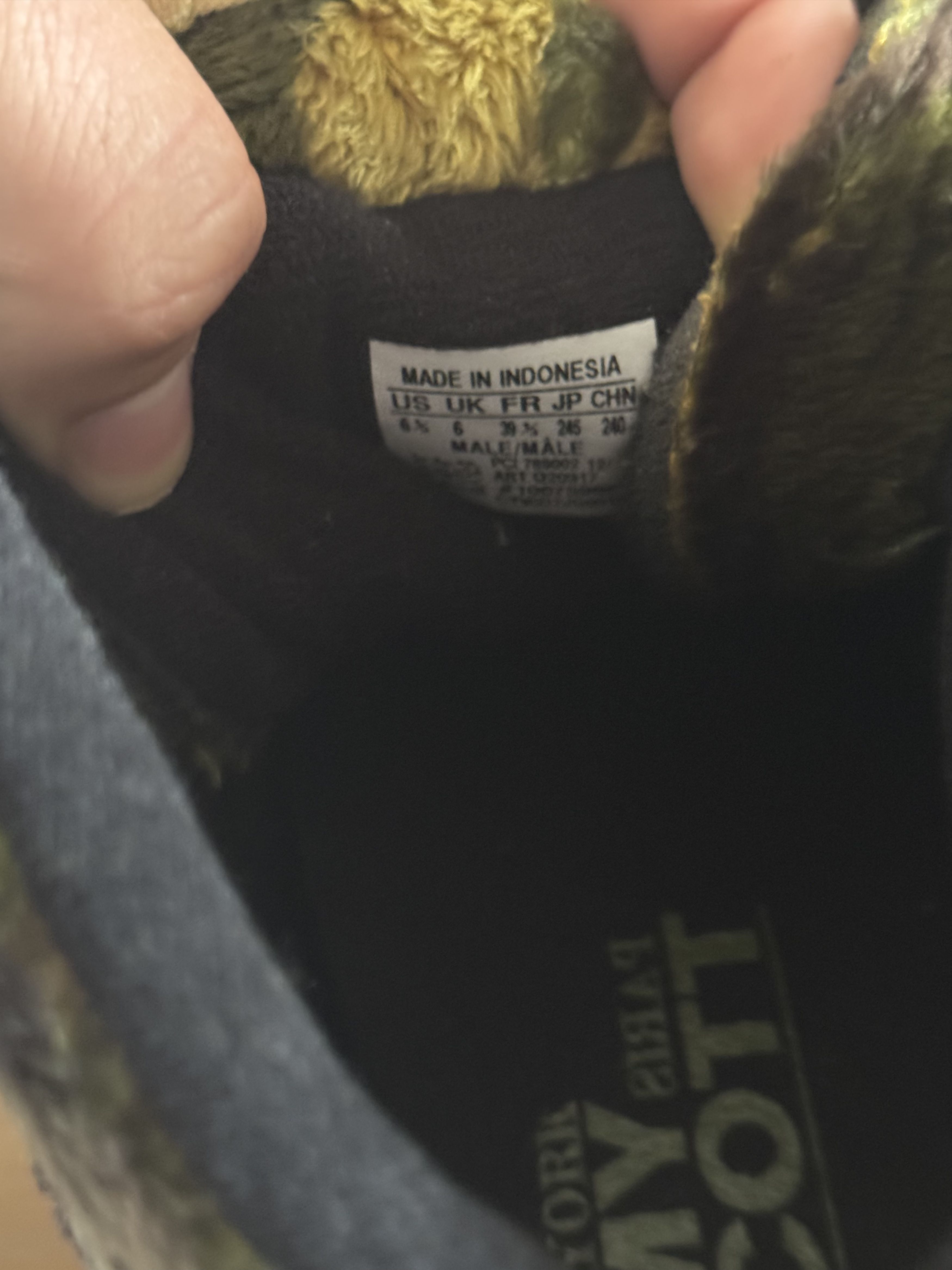 Adidas × Jeremy Scott JS Camo Teddy Bear Sneakers Size US 6.5 / EU 39-40 - 10 Thumbnail