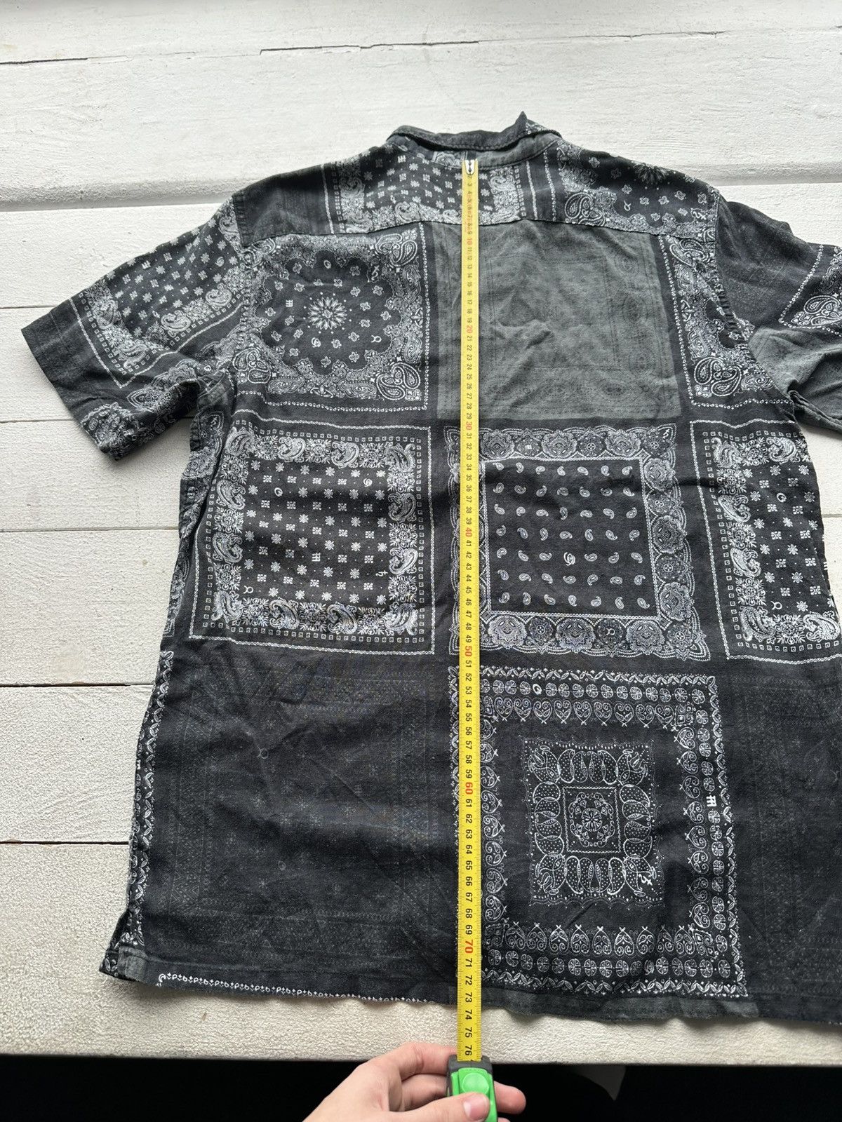 Levi's × Levi's Vintage Clothing × Vintage 🚨Vintage Levi’s BANDANA PRINT Black Button Longsleeve HAWAII Size US S / EU 44-46 / 1 - 8 Thumbnail