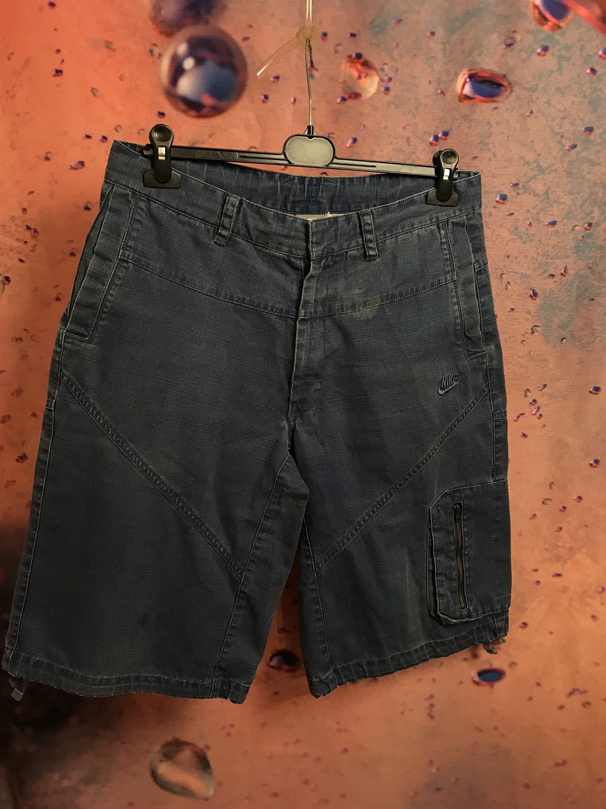 Nike Vintage Nike streetwear cargo shorts Size US 32 / EU 48 - 1 Thumbnail