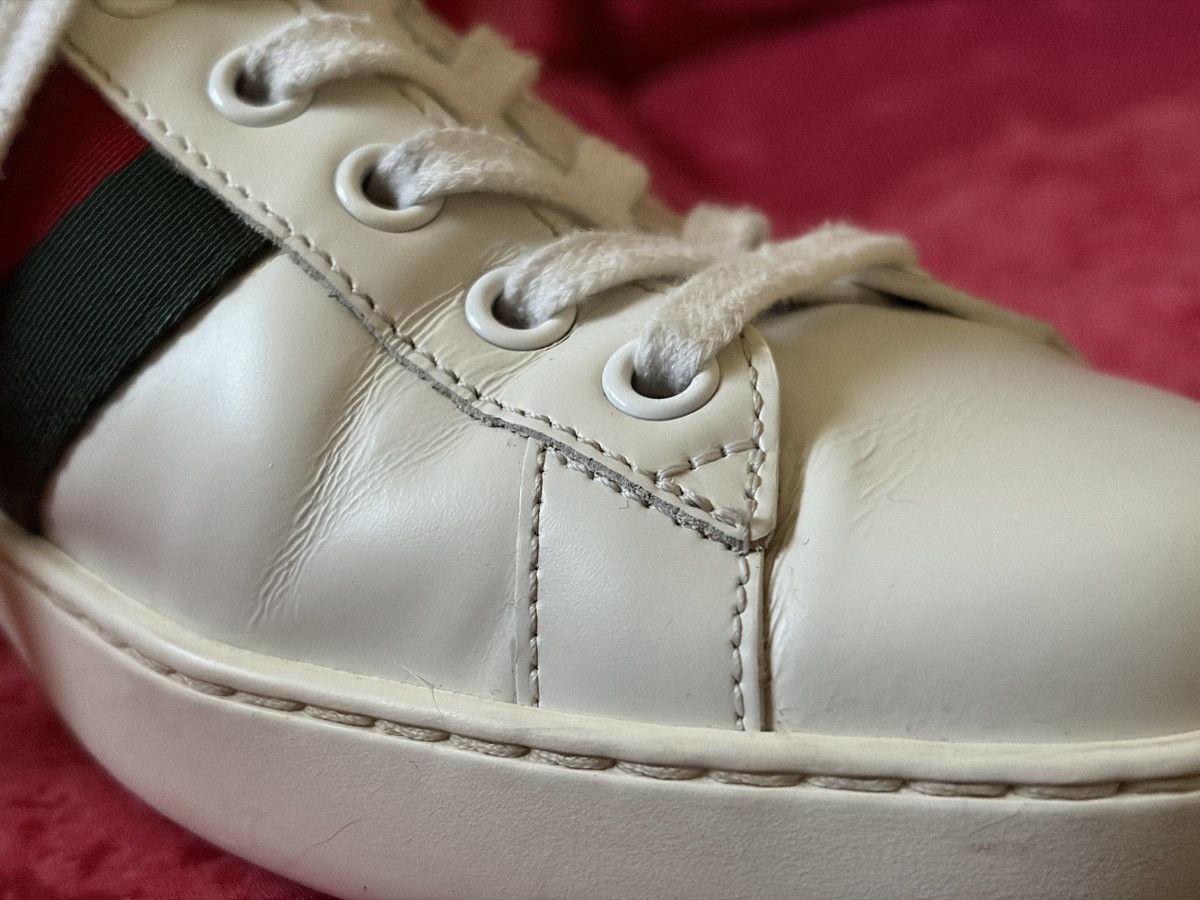 Gucci Gucci Ace Bee Embroidery Sneakers White Size US 7.5 / EU 40-41 - 8 Thumbnail