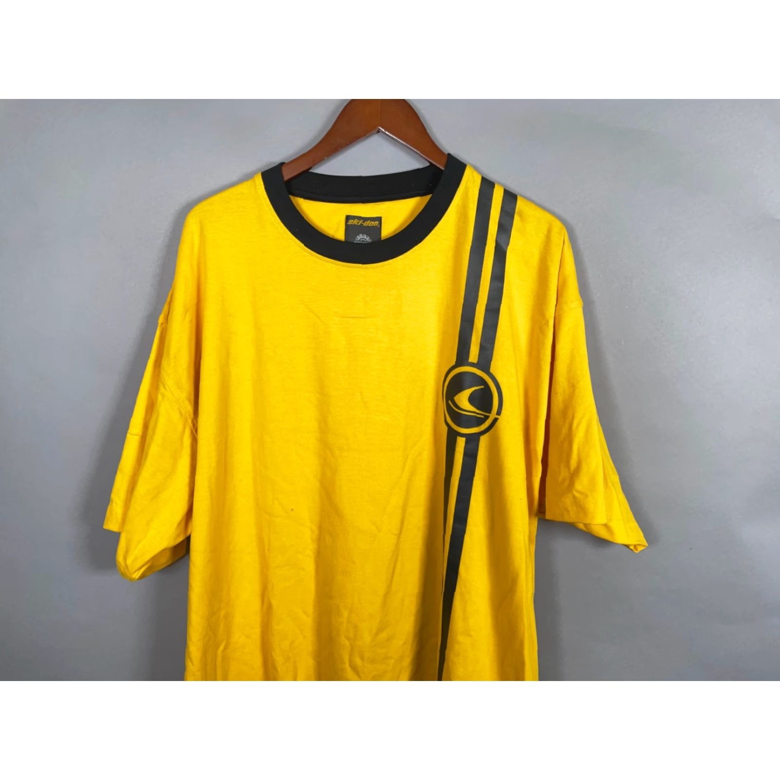 Vintage VINTAGE Ski-Doo Bombardier T-Shirt Adult 2XL Yellow Cotton Short Sleeve Crew Neck Men Graphic Print Heavyweight Logo Retro Outdoor Transportation Mens Size US XXL / EU 58 / 5 - 4 Thumbnail