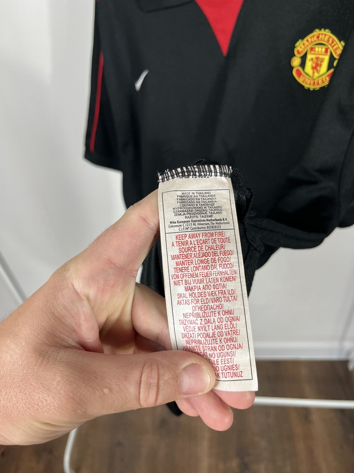 Nike Vintage Nike Manchester United Black Polo Jersey Size M Size US M / EU 48-50 / 2 - 7 Thumbnail