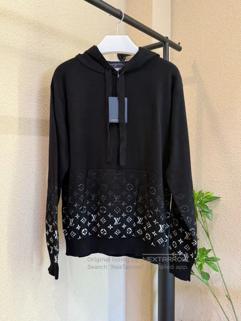Louis Vuitton Louis Vuitton Black and white gradient print hooded sweats Size US M / EU 48-50 / 2 - 1 Thumbnail