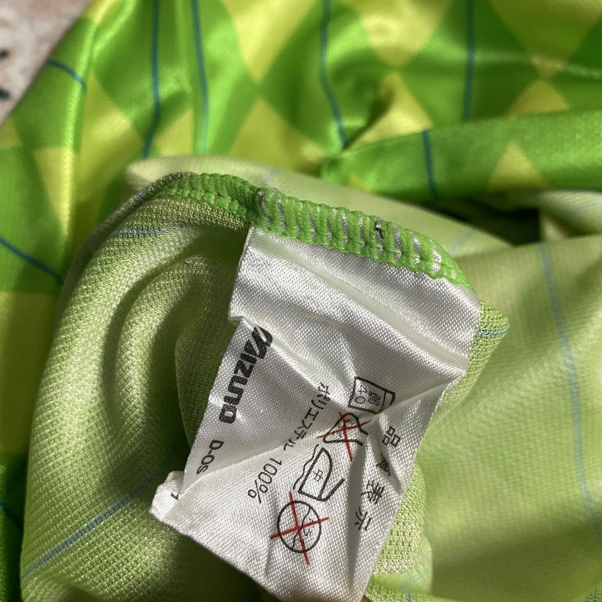 Vintage Vintage 1996 Shonan Bellmare Hiratsuka Jersey Japan League Size US L / EU 52-54 / 3 - 17 Thumbnail