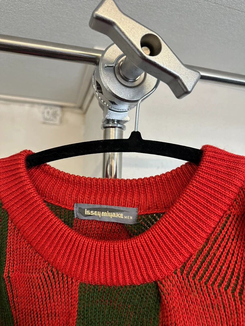 Issey Miyake Issey miyake size os 80S watermelon color matching pricked Size US M / EU 48-50 / 2 - 4 Thumbnail