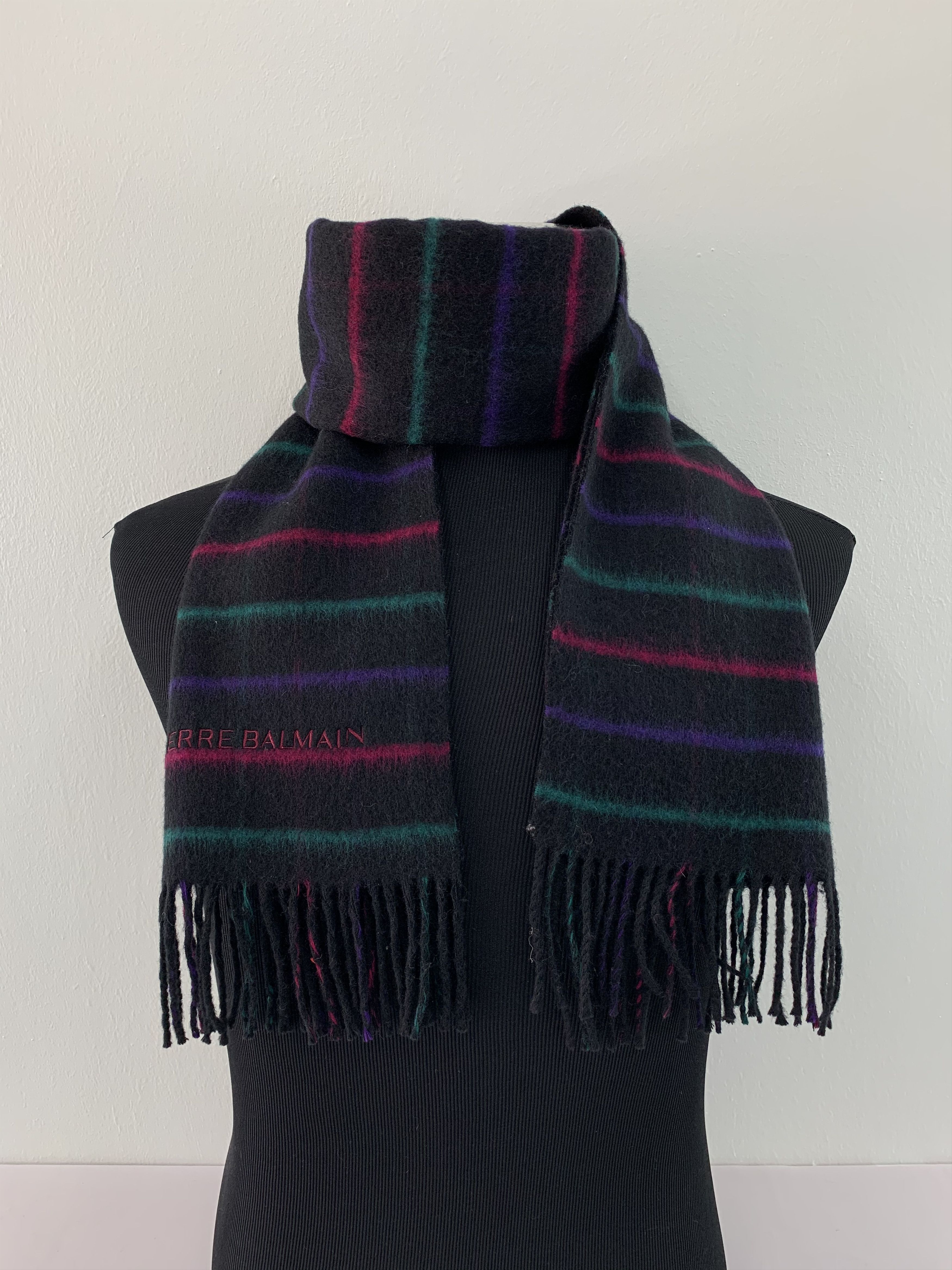 Pierre Balmain Pierre Balmain Scarf Wool Muffler Neck Wrap BL4286 Size ONE SIZE - 1 Thumbnail