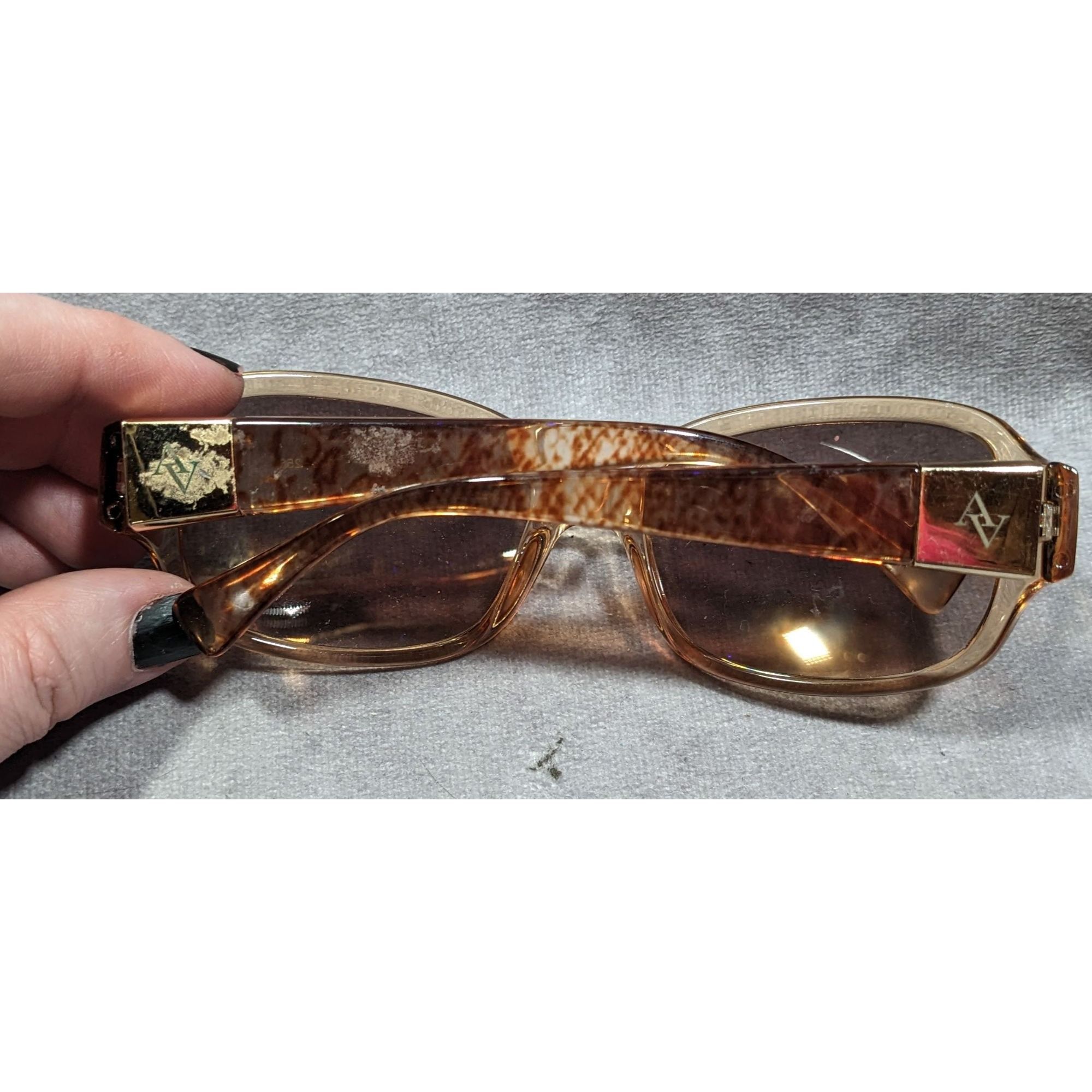 Other Adrienne Vittadini Translucent Speckled Tan Sunglasses Size ONE SIZE - 3 Thumbnail
