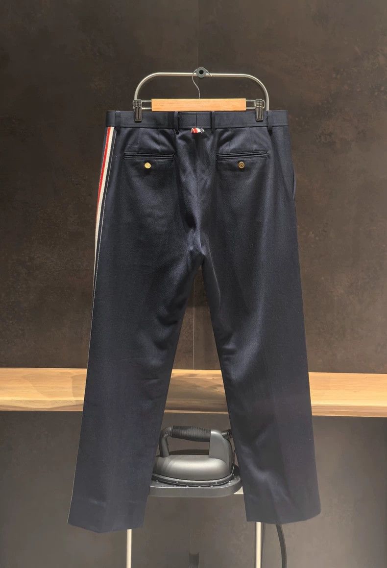 Thom Browne Thom Browne size3 Wool leisure trousers Size 36R - 2 Thumbnail