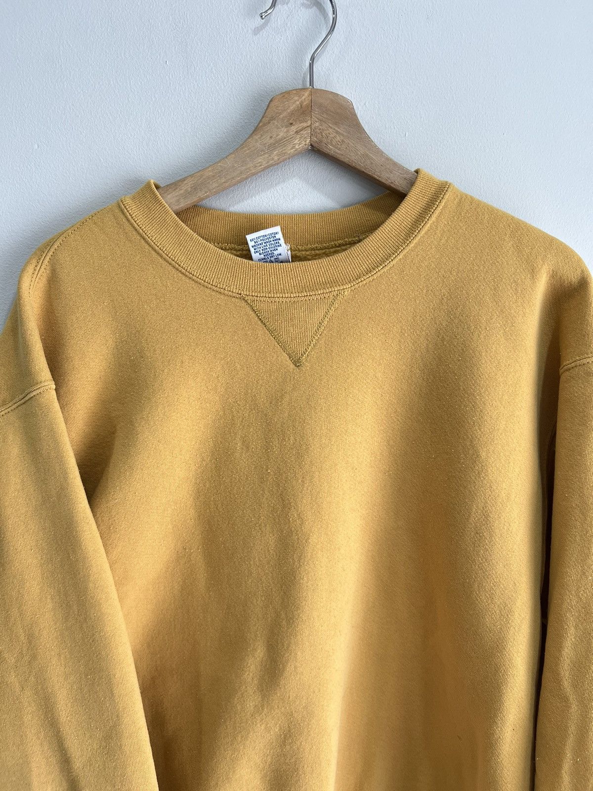 Russell Athletic Vintage 90s Russell Athletic Blank sweater crewneck yellow Size US L / EU 52-54 / 3 - 4 Thumbnail