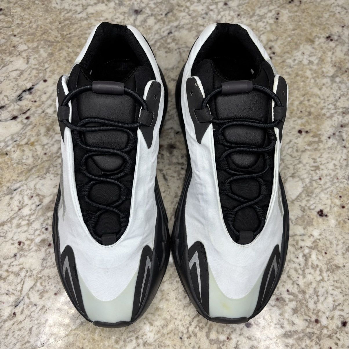 Adidas × Kanye West Size 11 - Adidas Yeezy Boost 700 MNVN Blue Tint WORN W/Box Size US 11 / EU 44 - 7 Thumbnail