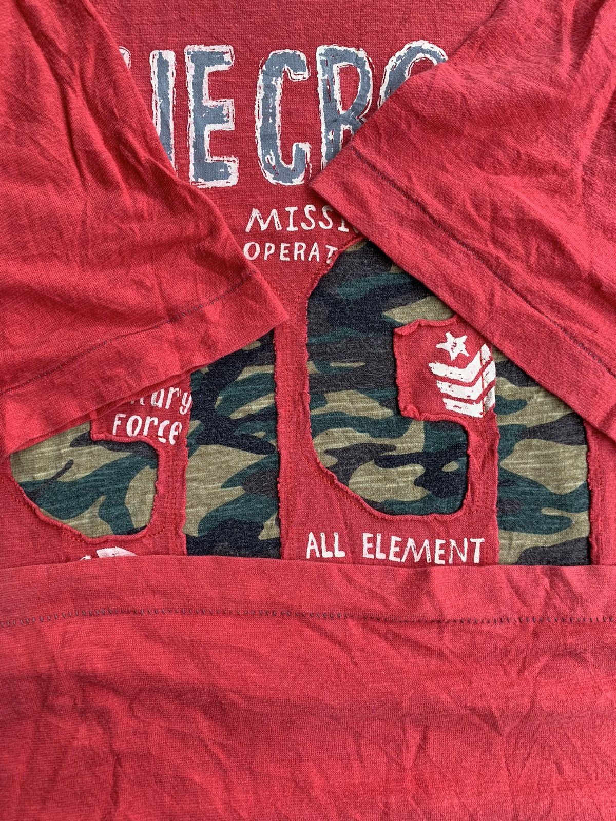 20471120 2000s Blue Cross Military Tshirt Size US L / EU 52-54 / 3 - 4 Thumbnail
