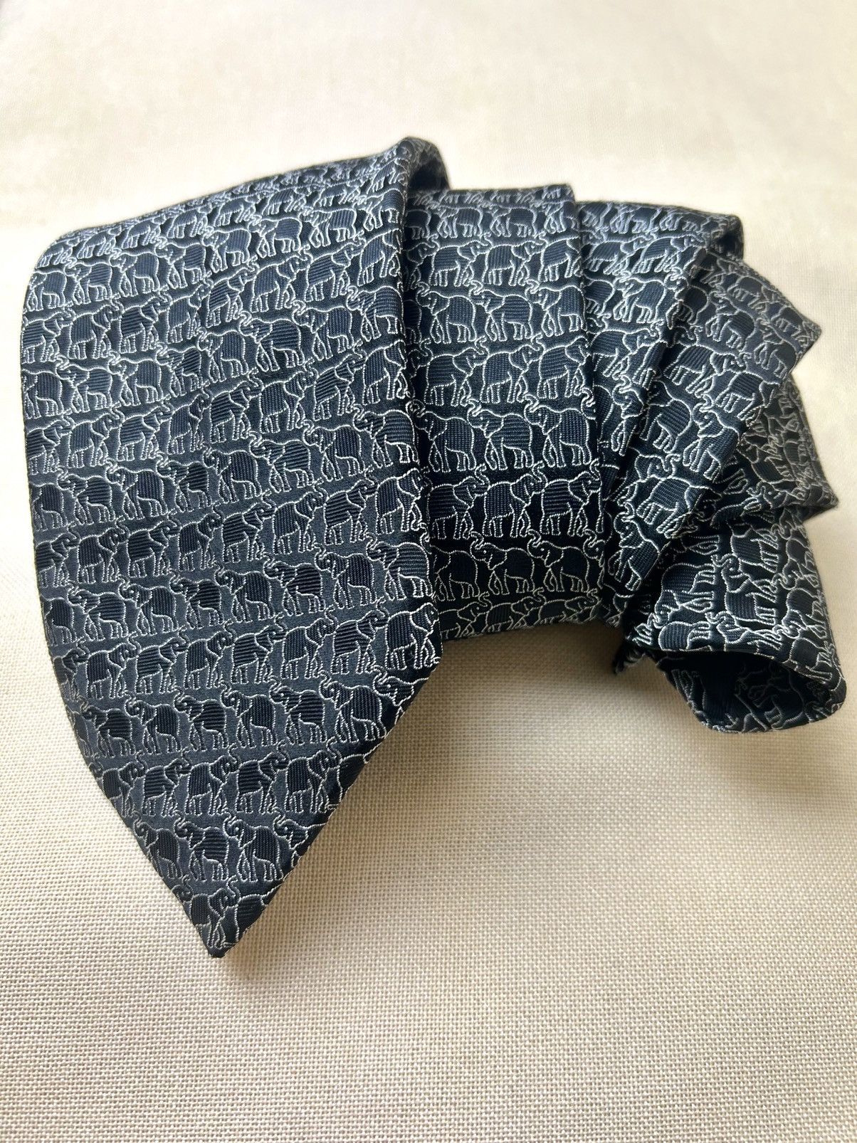 Moschino Moschino black silver elephant Silk Mens Tie Size ONE SIZE - 2 Thumbnail