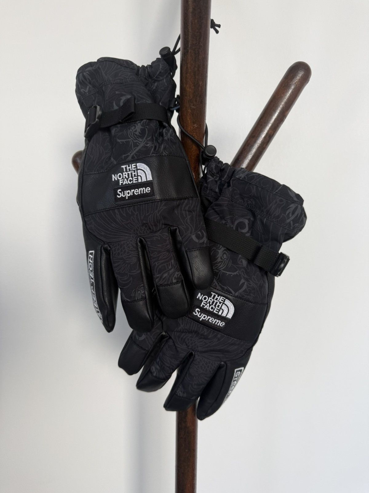 Supreme × The North Face Supreme X The North Face Steep Tech