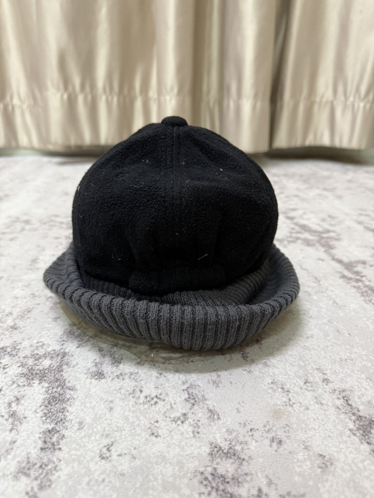 Mizuno Vintage Mizuno Black Fleece Earlap cap with gray knit lined Size ONE SIZE - 4 Thumbnail