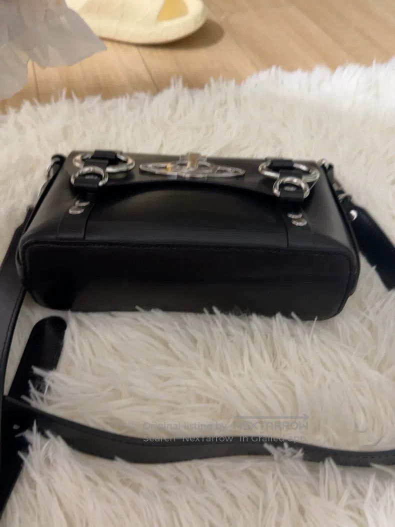 Vivienne Westwood Vivienne Westwood size os Black Calfskin Messenger Bag, Cla Size ONE SIZE - 5 Thumbnail