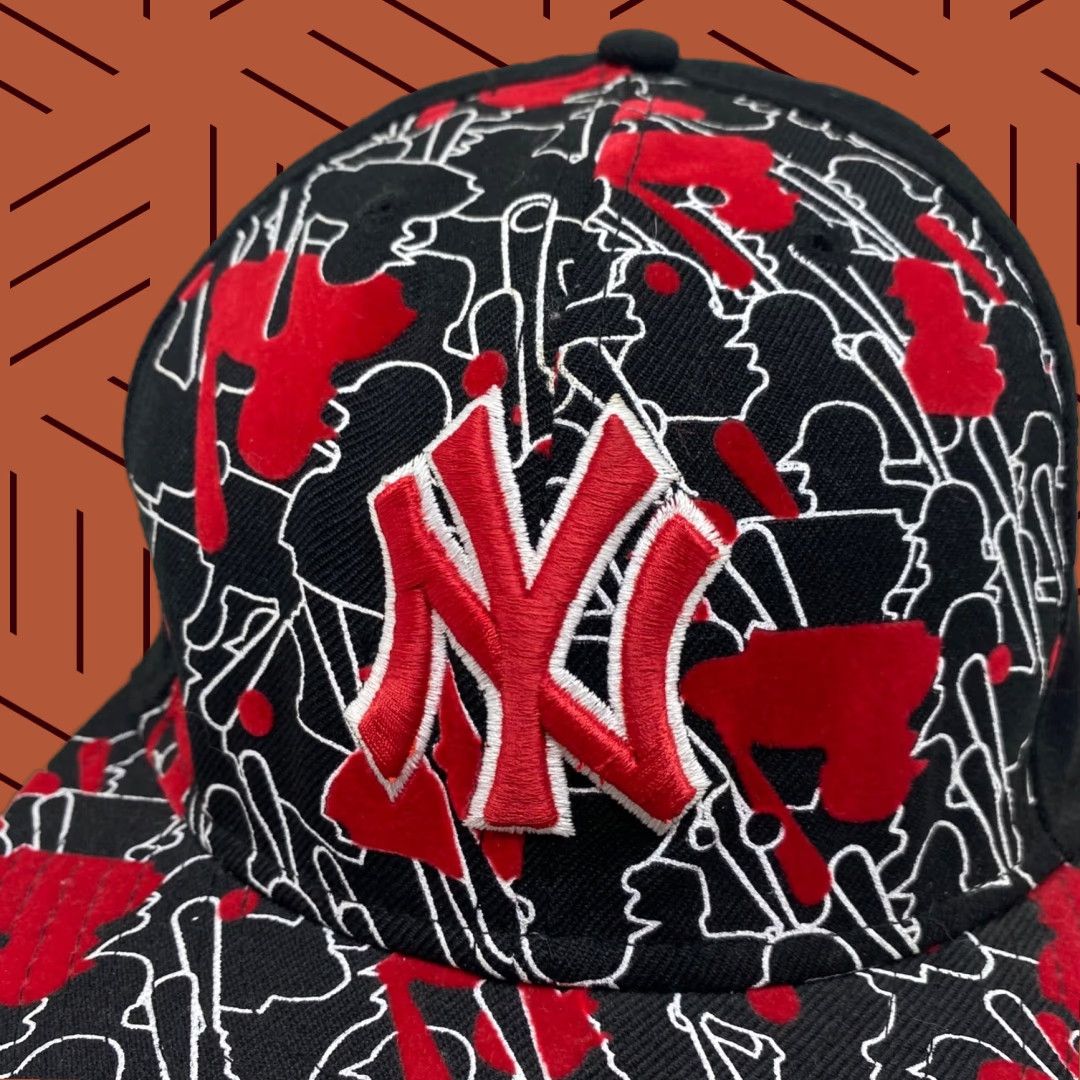 New Era New Era New York Yankees Hat Fitted 7 1/2 59Fifty Black Red Paint 100% Wool Size ONE SIZE - 1 Thumbnail