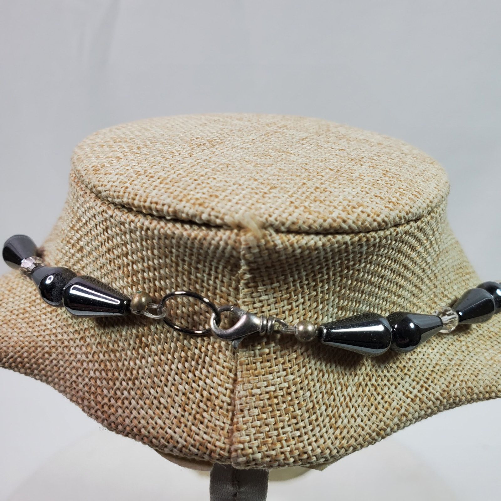 The Unbranded Brand Casual Career Teardrop Gray Beaded Necklace 20" Handcrafted Size ONE SIZE - 4 Thumbnail