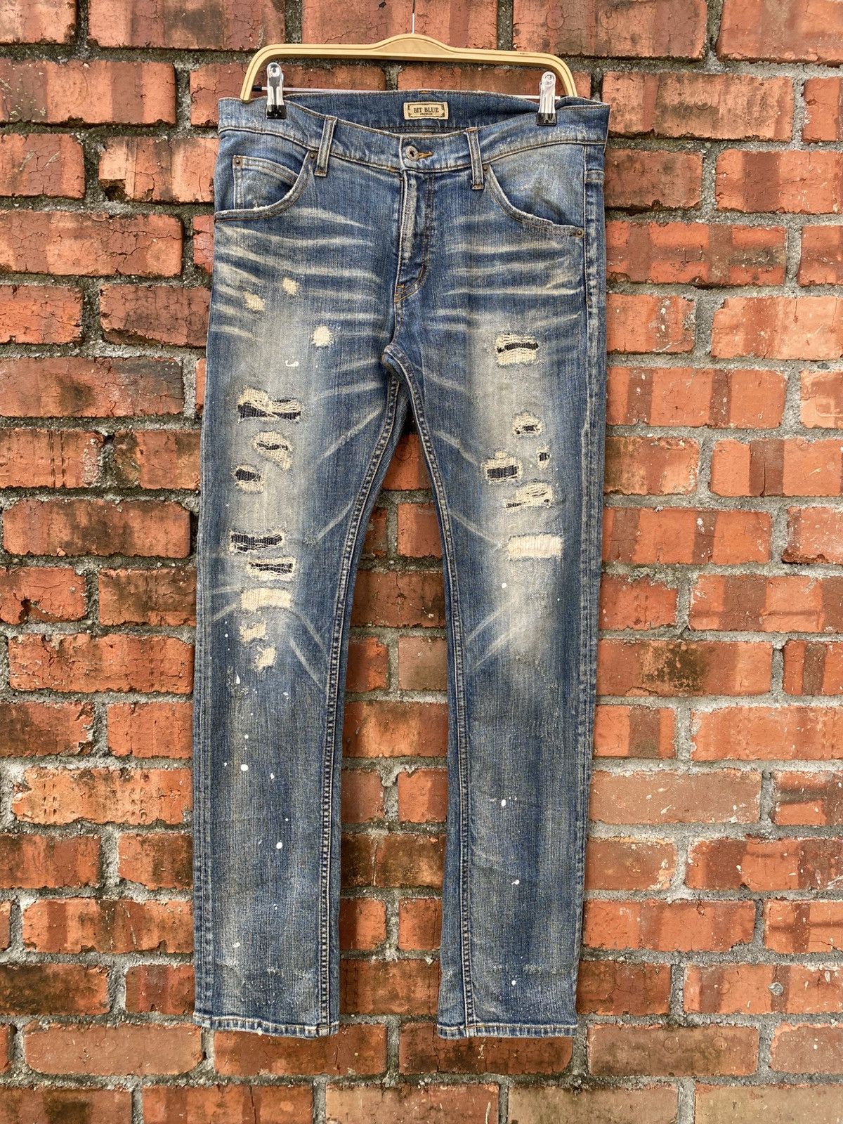 Japanese Brand W34x33 distressed Bit Blue japanese brand denime Size 34" / US 12 / IT 48 - 1 Thumbnail