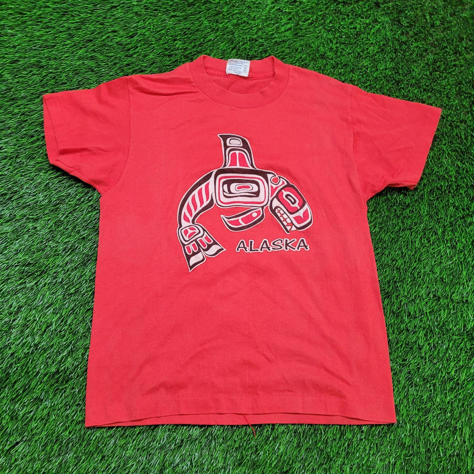 Vintage VTG 80s Alaska Killer Whale Orca T-Shirt Small USA Haida Art Size US S / EU 44-46 / 1 - 1 Thumbnail