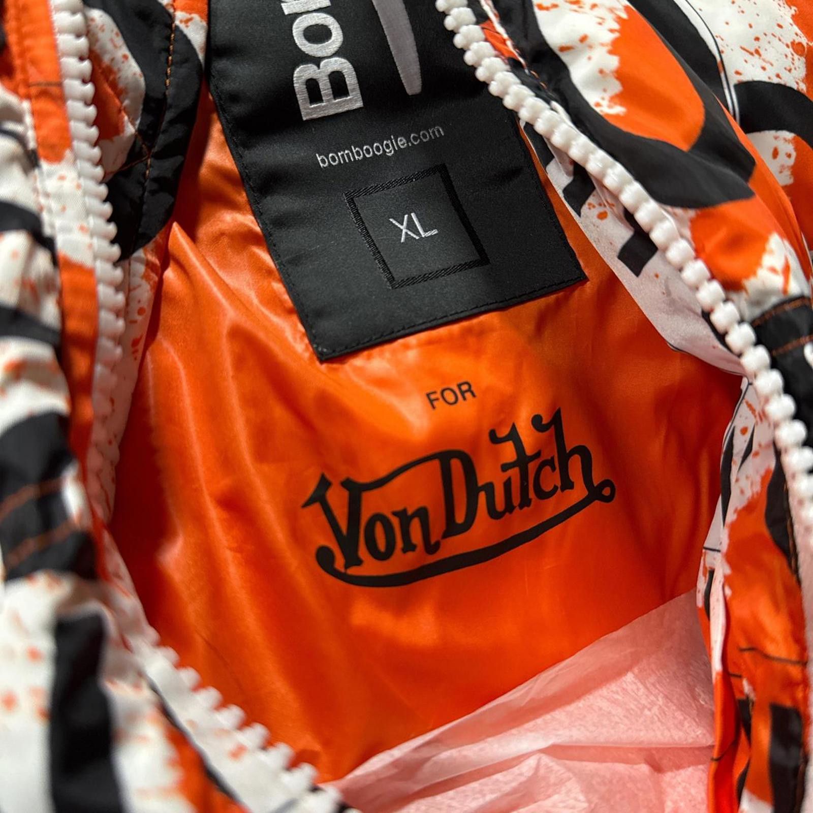 Von Dutch Von Dutch Puffer Jacket White Orange Logo Print Fur Size XL Size US XL / EU 56 / 4 - 3 Thumbnail