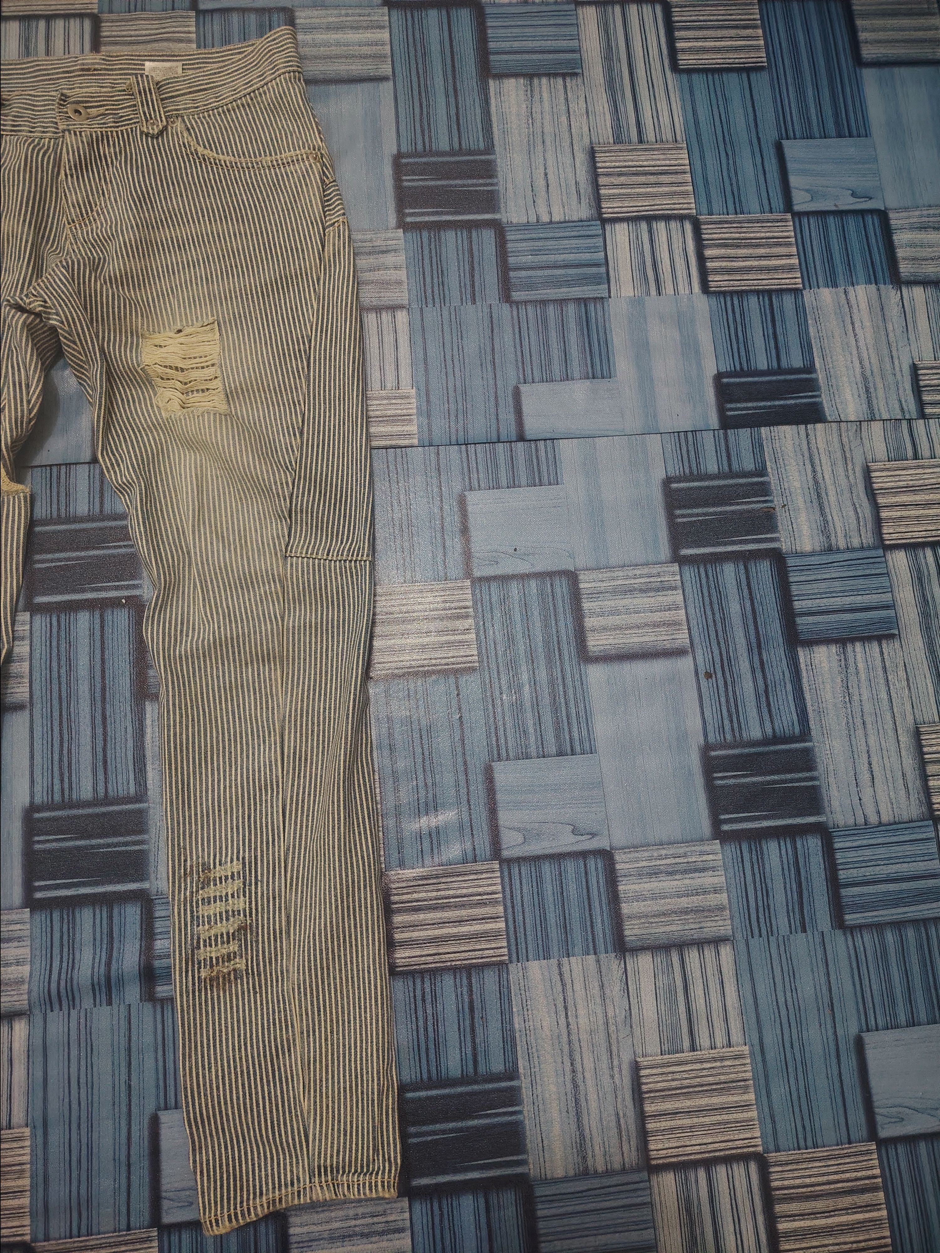 If Six Was Nine × Japanese Brand 💥Insane hickory stripe worker pants twist leg skinny design Size US 30 / EU 46 - 3 Thumbnail
