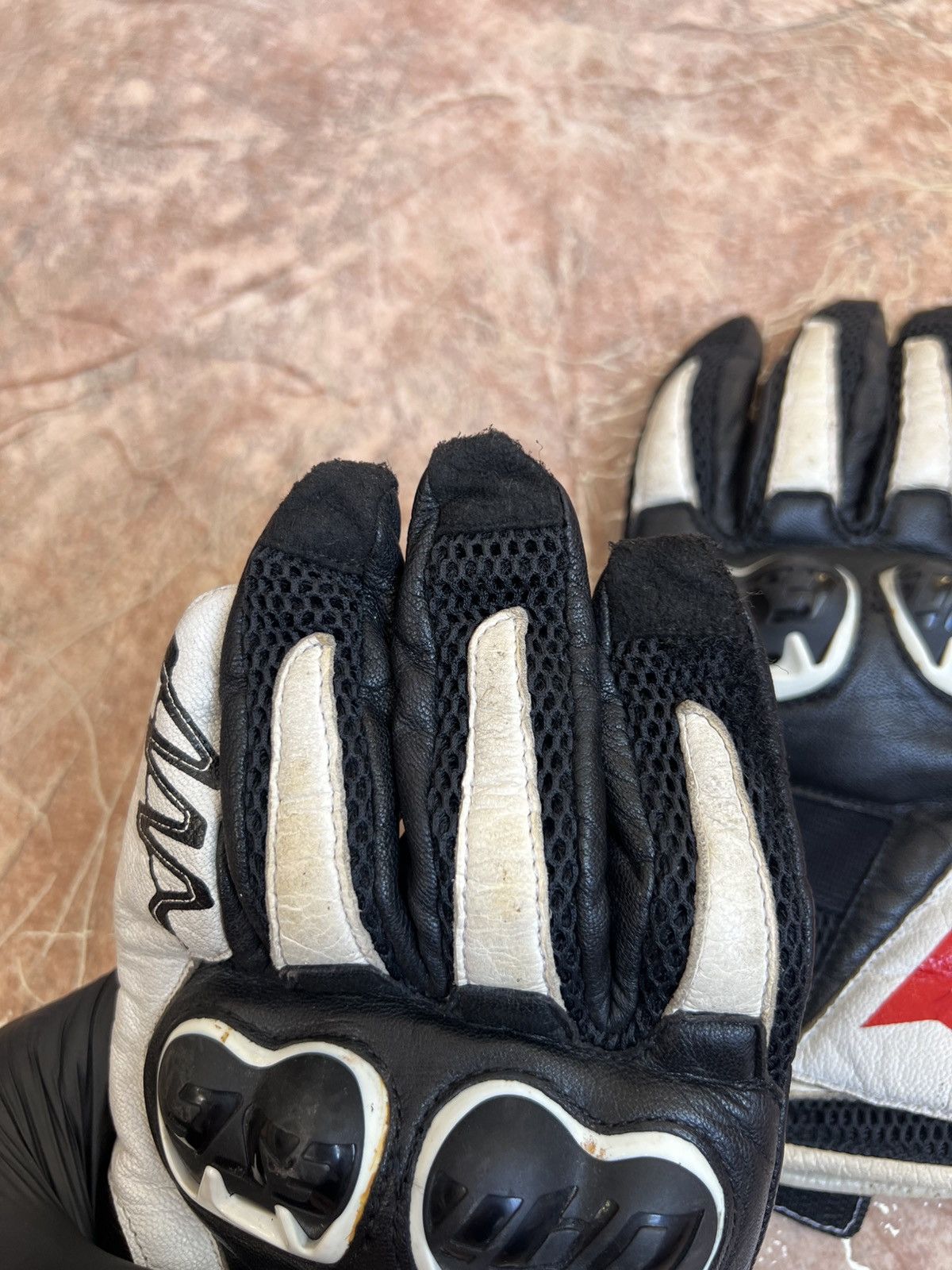 Dainese Vintage Y2K Dainese punk rock biker moto gloves leather