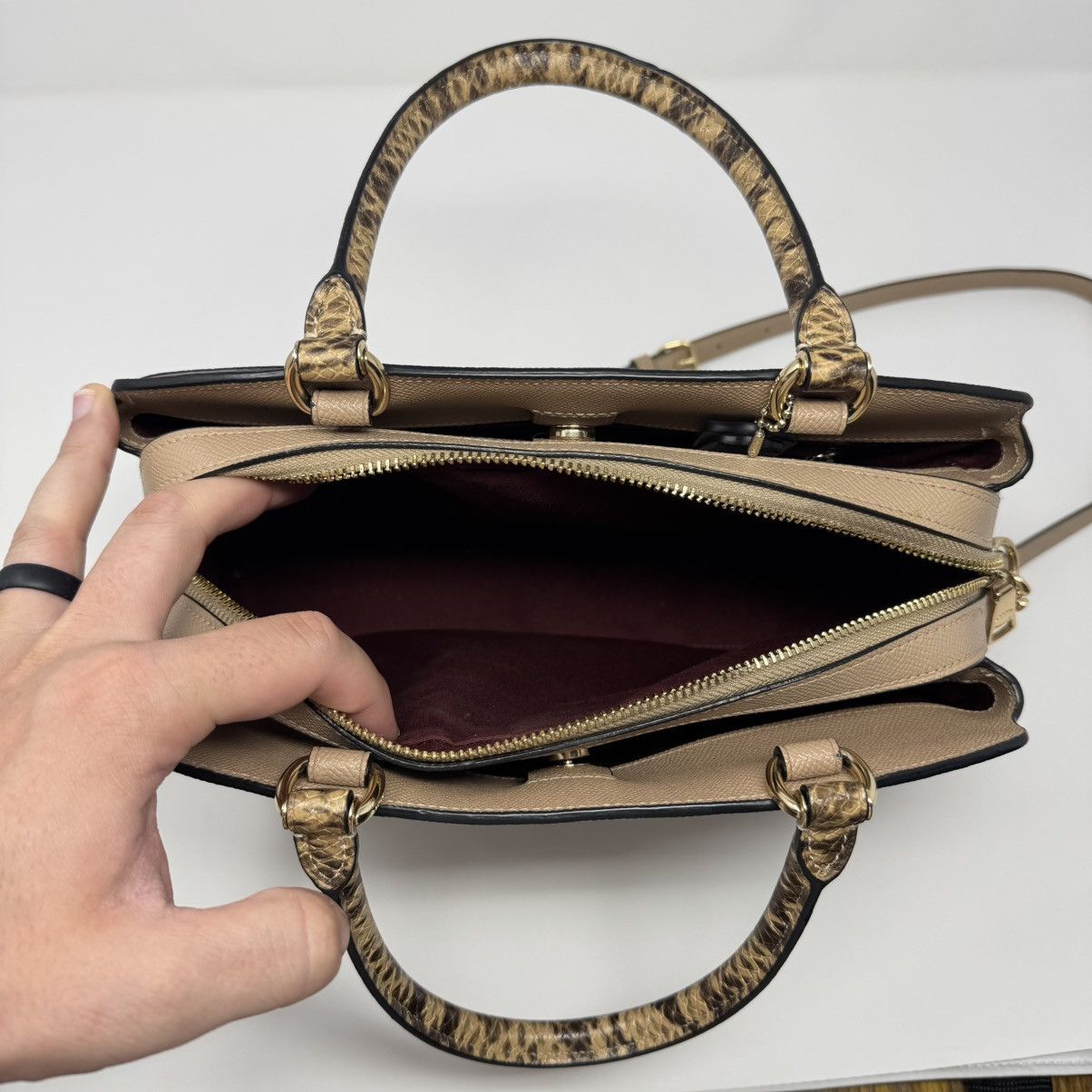 Coach Coach Lillie Carryall Daisy Applique Bag Snake Leather Size ONE SIZE - 18 Thumbnail