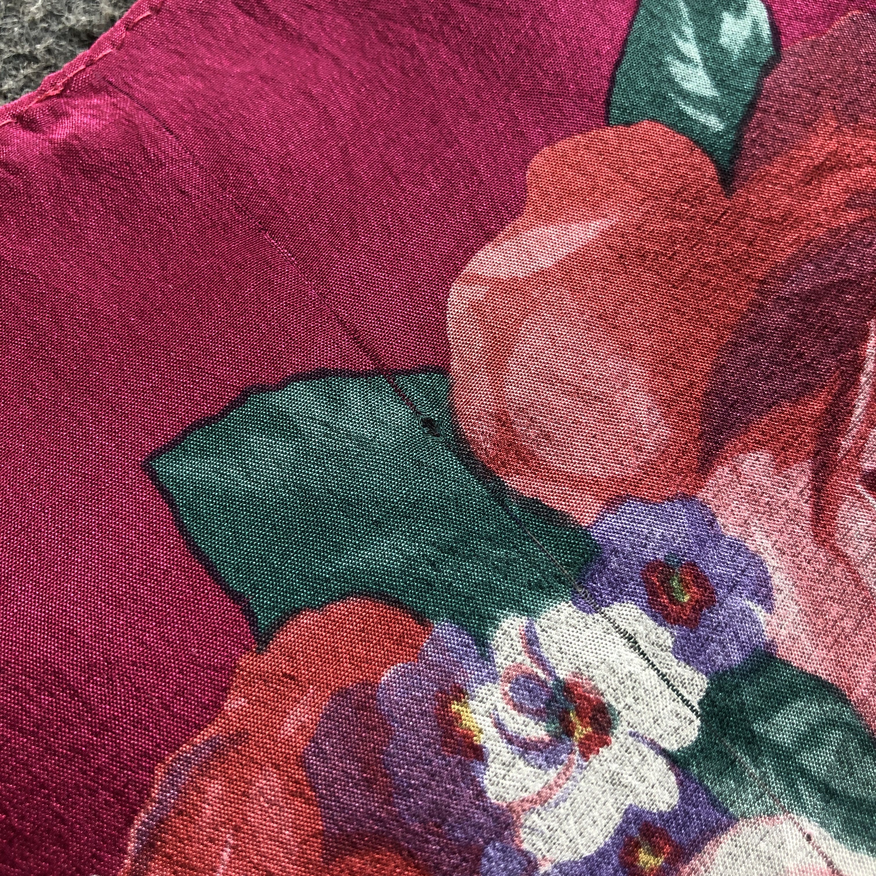 Vintage Luxury Floral Silk Scarf M1368 Size ONE SIZE - 5 Thumbnail