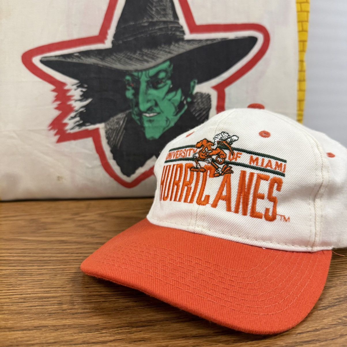 NCAA × Vintage Vintage 90s Miami Hurricanes Script Big Logo SnapBack Hat Size ONE SIZE - 1 Thumbnail