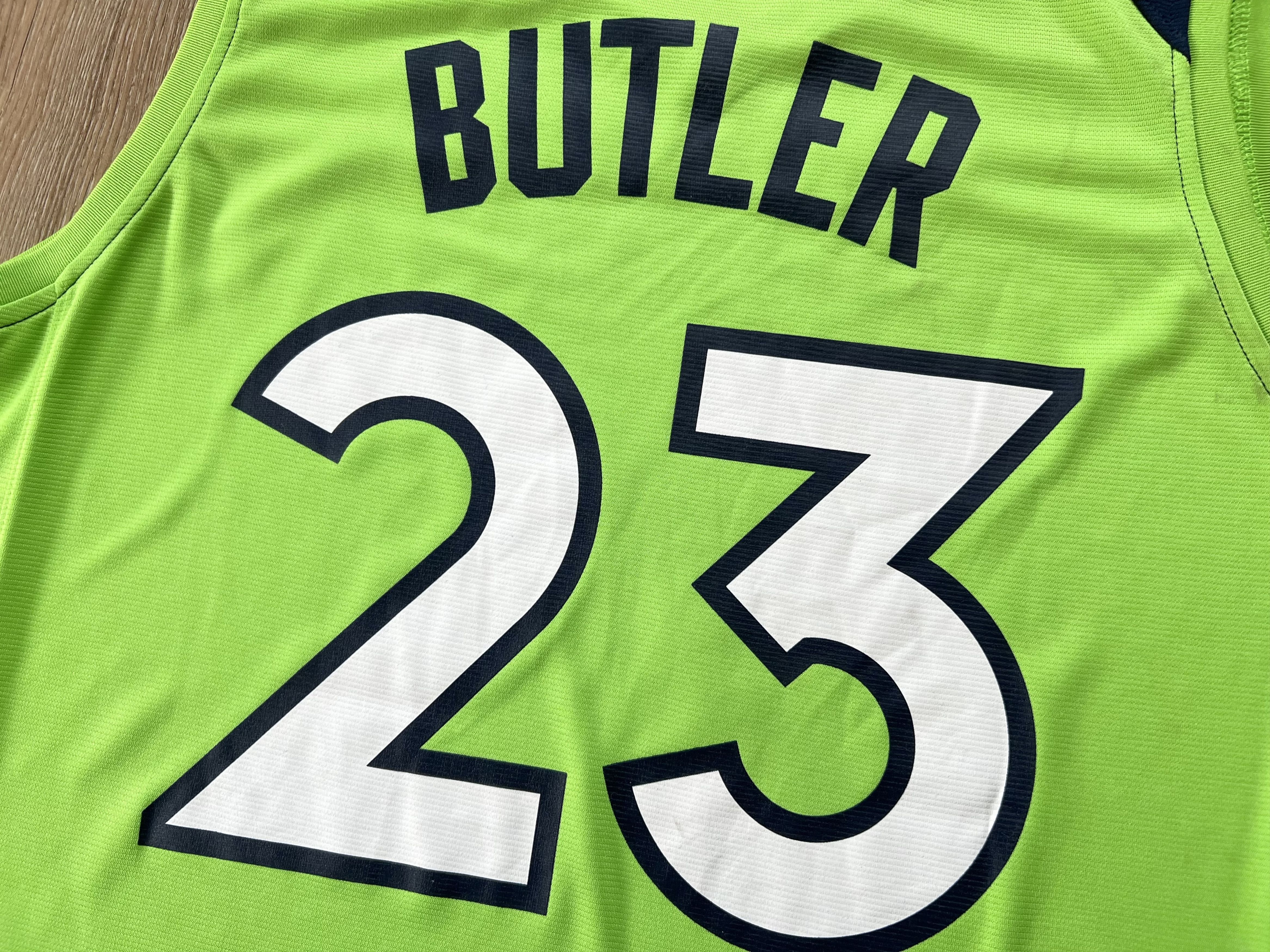 NBA × Vintage Fanatics Minnesota Timberwolves Jimmy Butler #23 Jersey Size US L / EU 52-54 / 3 - 9 Thumbnail