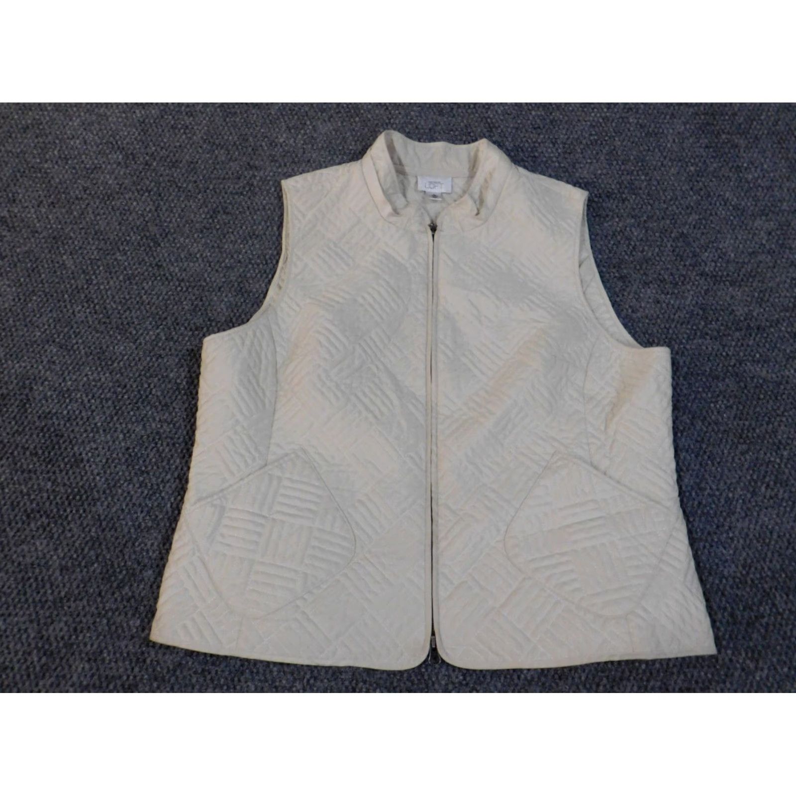 Ann Taylor Loft Vest XL Beige Sleeveless Jacket Womens Polyester Lined Outdoor Ann Taylor Loft Baggy Regular Solid Beige Vest Outdoor Womens XL Clothing Size XL / US 12-14 / IT 48-50 - 4 Thumbnail