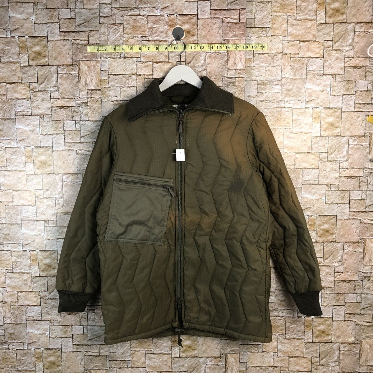 Vintage H.Winner GMBH & Co faded Green vintage puffer Jacket #A881 Size US M / EU 48-50 / 2 - 1 Thumbnail