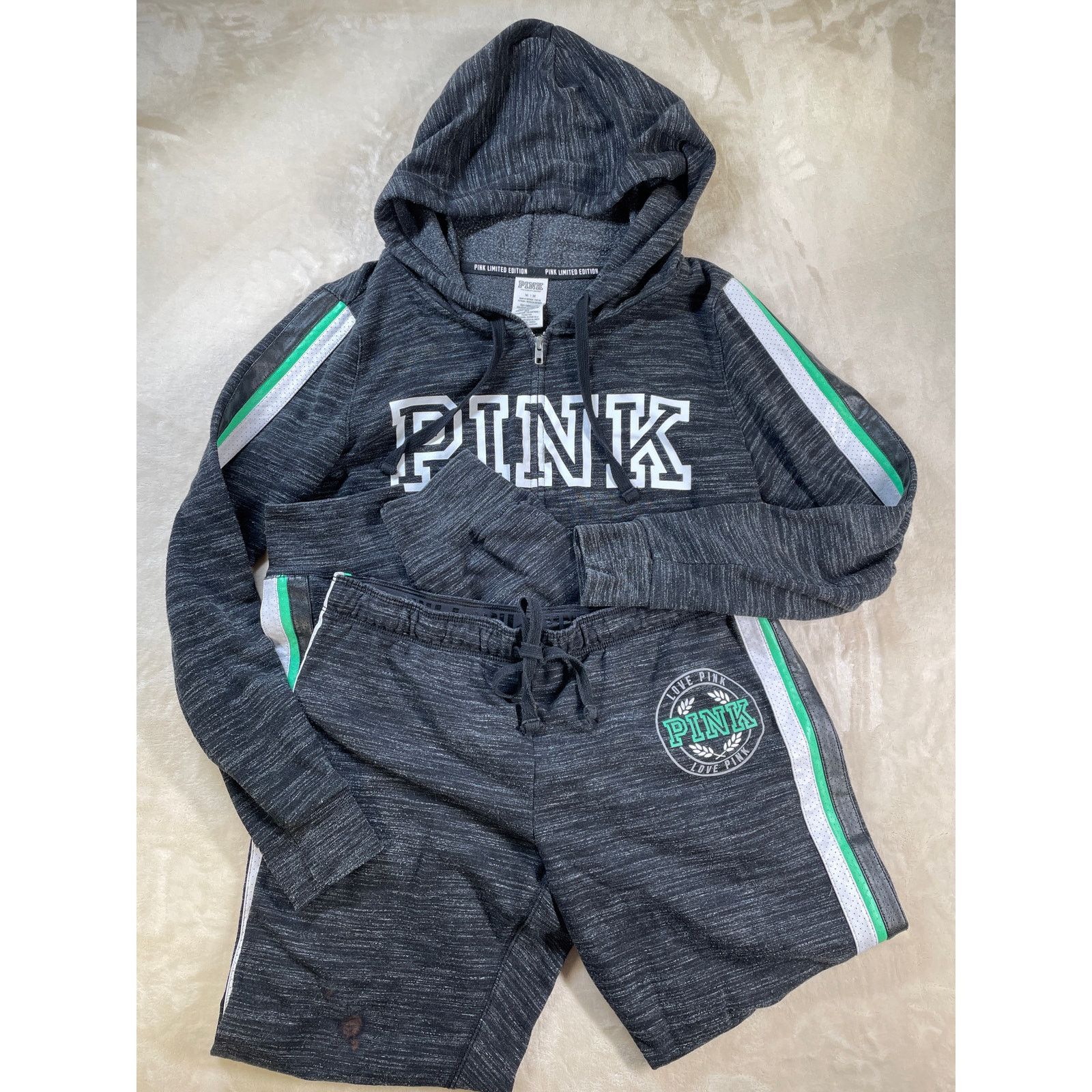 Victoria's Secret Limited Edition Victoria Secret Pink Zip Lounge Set M & L Size 32" / US 10 / IT 46 - 2 Thumbnail