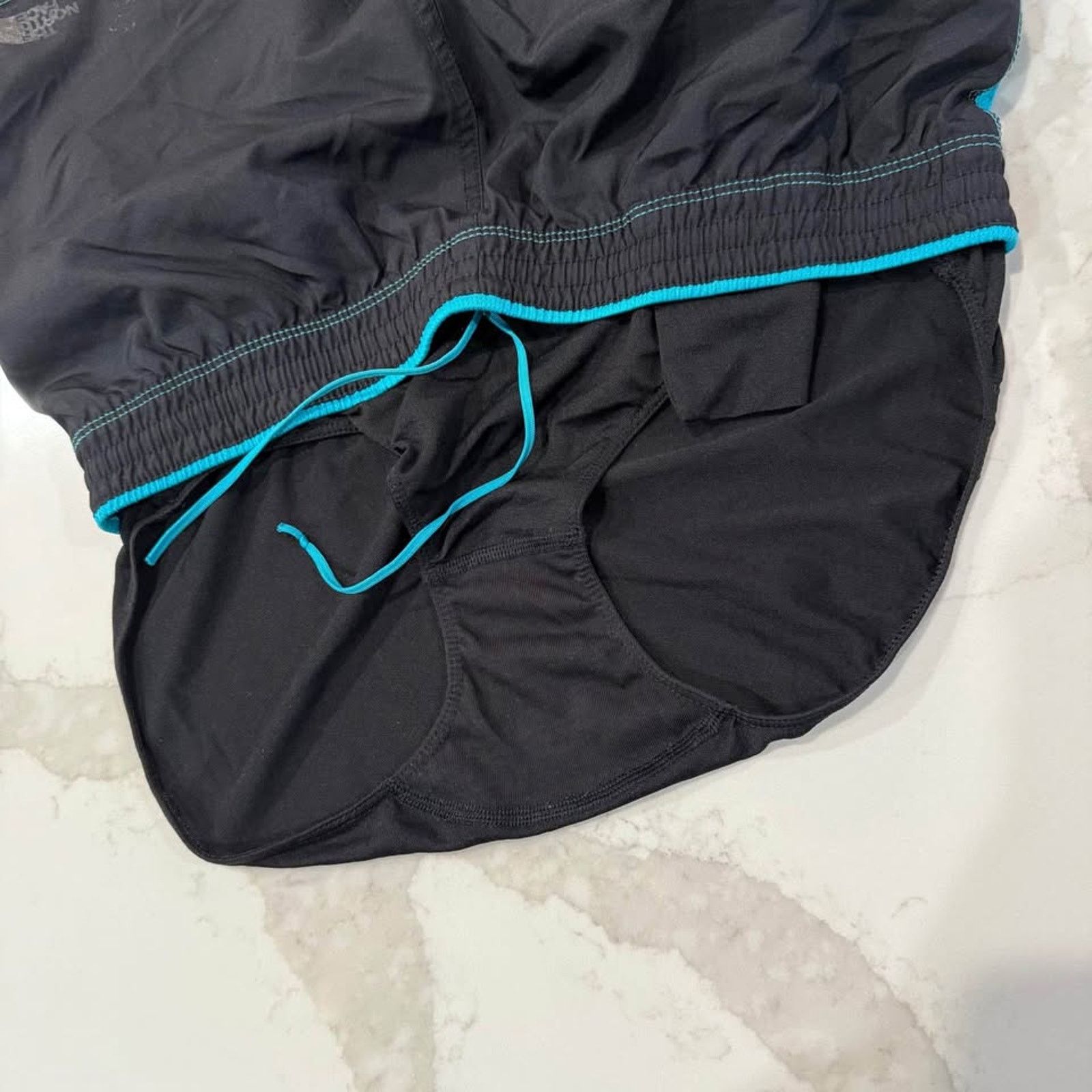 The North Face The North Face Athletic Running Shorts Womens S Black Lined Size 28" / US 6 / IT 42 - 7 Thumbnail