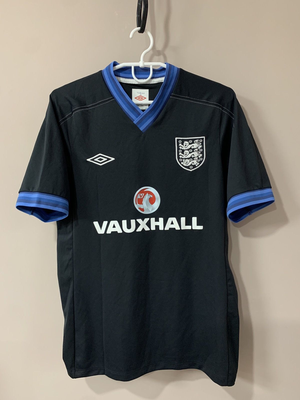 Umbro × Vintage England 2012 Football Shirt Umbro Soccer Jersey Retro Sz M Size US M / EU 48-50 / 2 - 1 Thumbnail