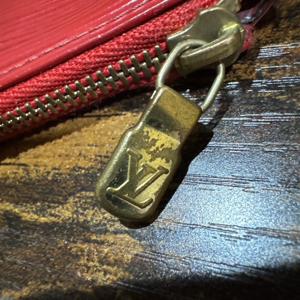 Louis Vuitton Louis Vuitton Red Epi Leather Pochette Cles Size ONE SIZE - 5 Thumbnail