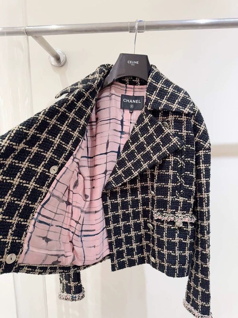 Chanel Chanel 21s tweed chain rolled-edged jacket 2503-Nextarrow Size XXS / US 00 / IT 34 - 6 Thumbnail