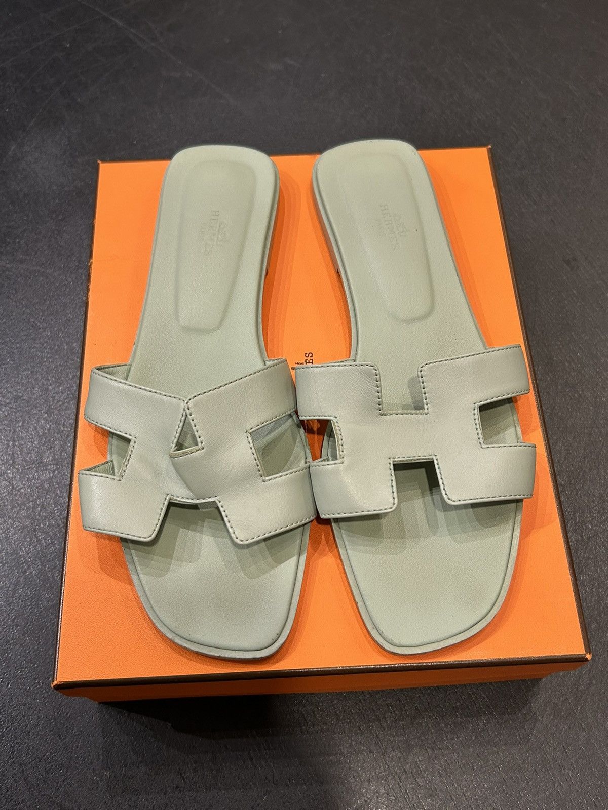 Hermes Hermes Oran Sandal Size US 12 / IT 42 - 2 Thumbnail