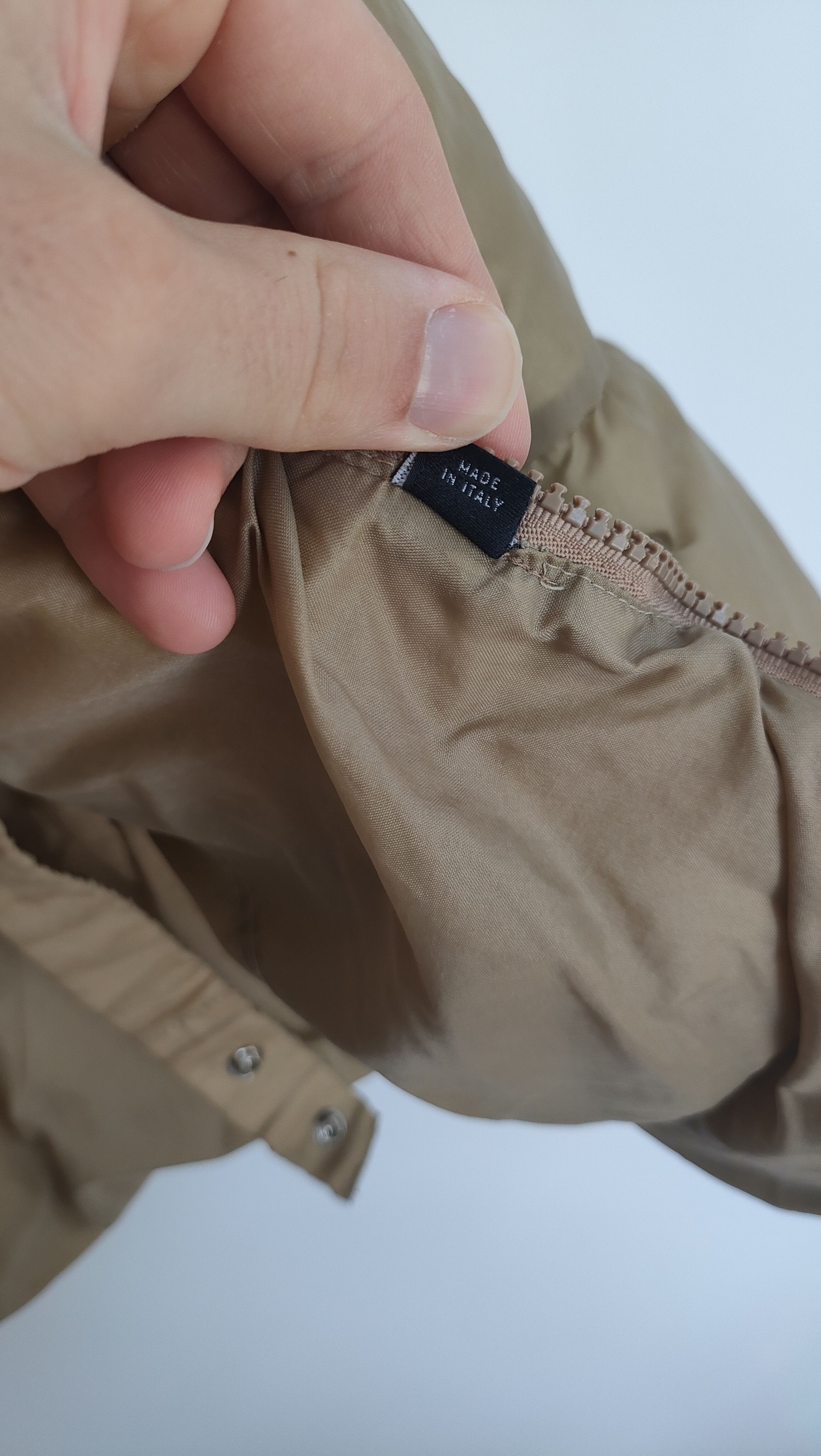 Dolce & Gabbana vintage Dolce & Gabbana puffer jacket Size M / US 6-8 / IT 42-44 - 19 Thumbnail
