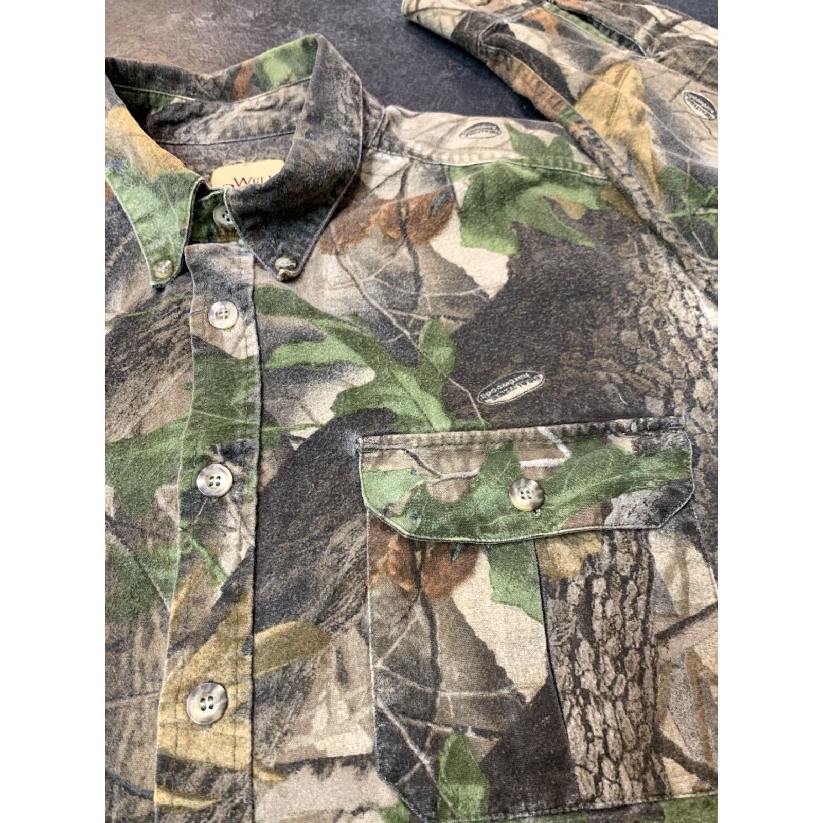 Realtree VINTAGE Wells Creek Men's XL Camouflage Flannel Shirt Outdoor Hunting Camo Long Sleeve Button-Up Size US XL / EU 56 / 4 - 3 Thumbnail