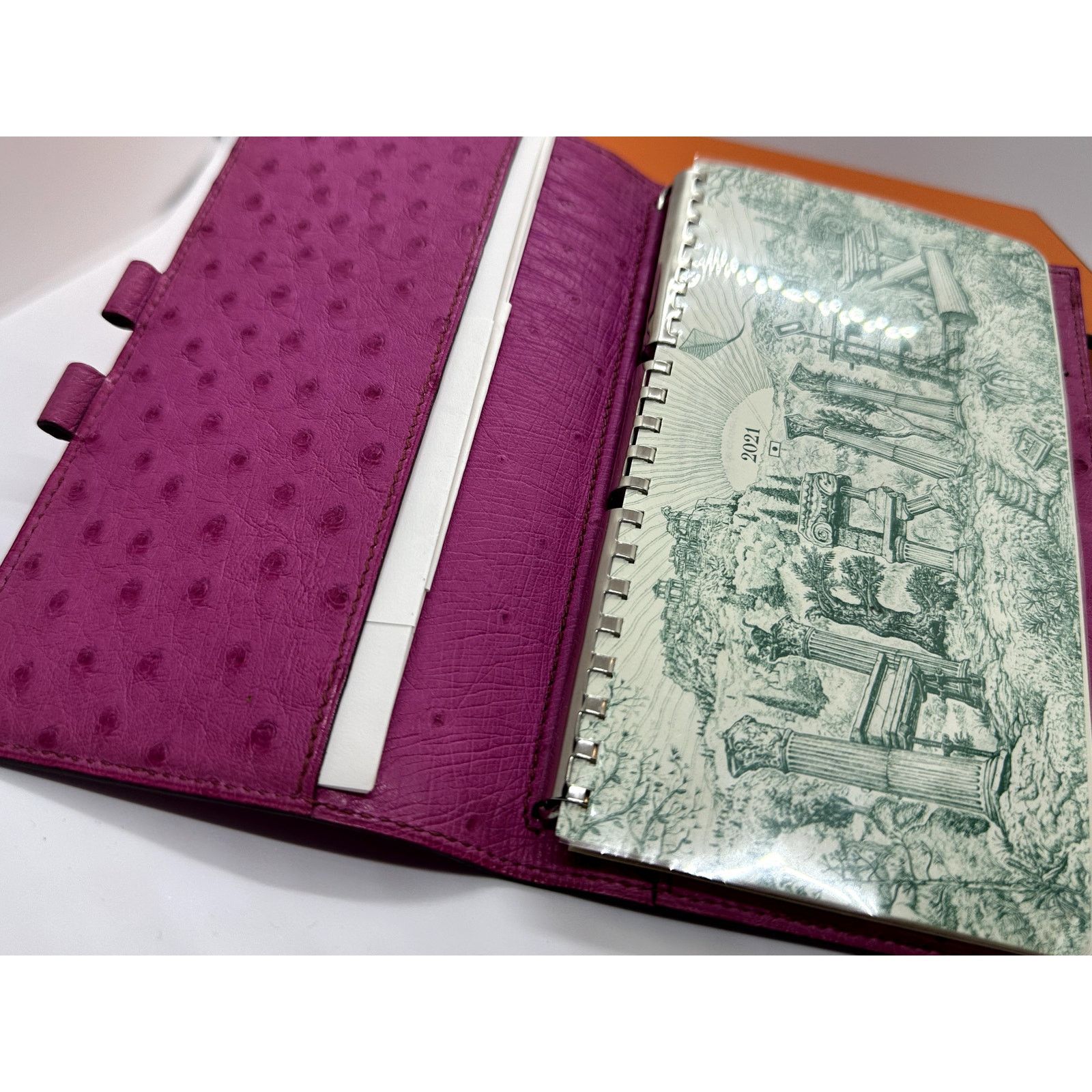 Hermes HERMES Globetrotter NotebookAgenda Ostrich Pink-RARE EUCwbox Size ONE SIZE - 4 Thumbnail