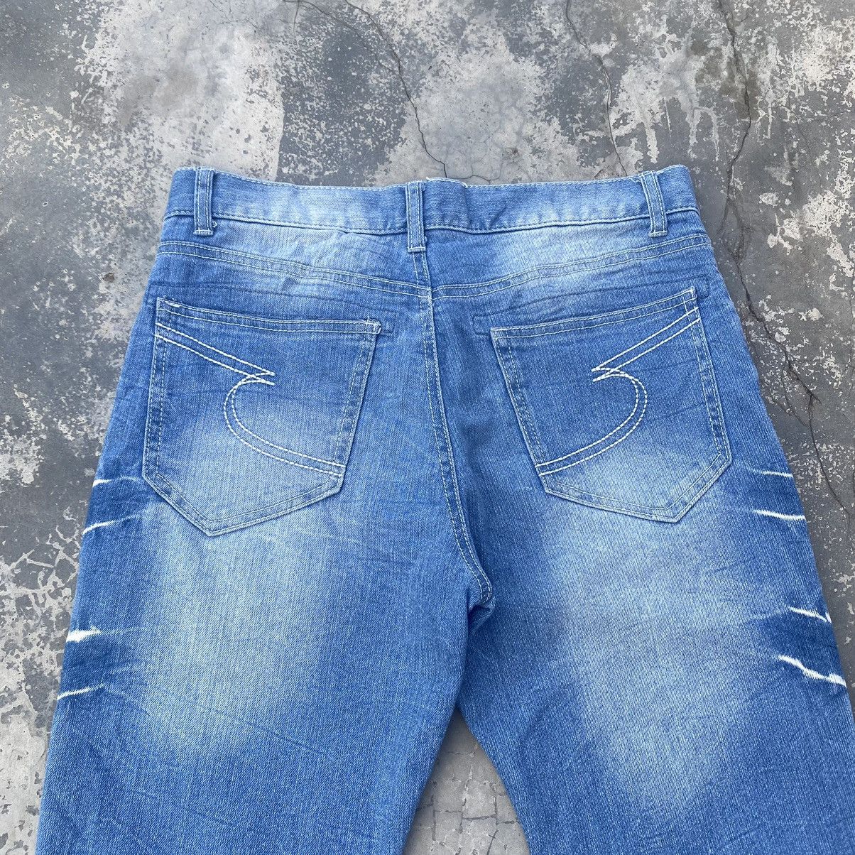semanticdesign SEMANTIC DESIGN Stacked Curve Jeans Size US 31 - 6 Thumbnail