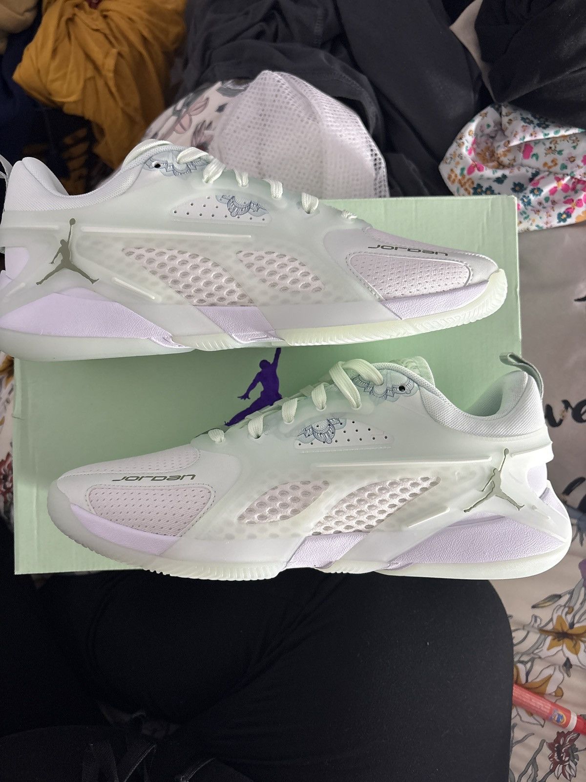 Jordan Brand Wmns Jordan Heir Size US 10.5 / IT 40.5 - 4 Thumbnail