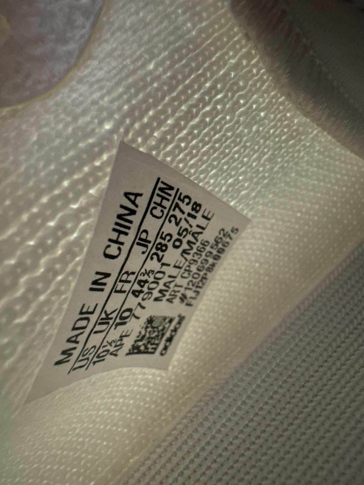 Yeezy Yeezy boost 350 v2 Size US 10.5 / EU 43-44 - 7 Thumbnail