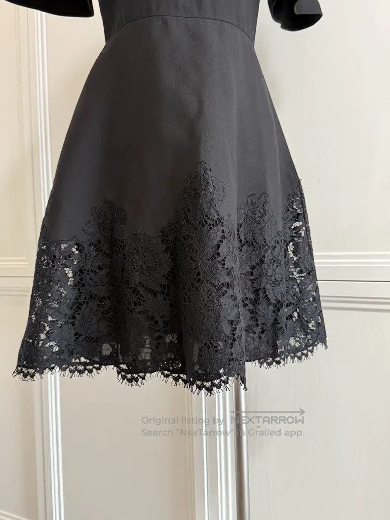 Valentino Valentino Lace dress Size S / US 4 / IT 40 - 4 Thumbnail