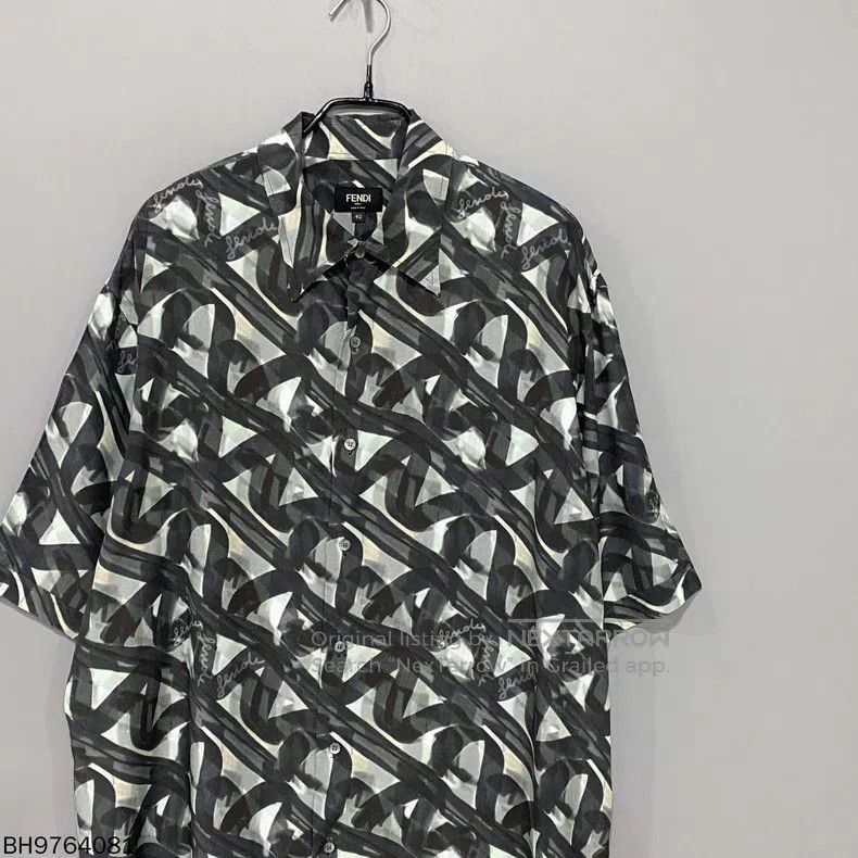 Fendi Fendi Doodle print short-sleeve silk shirt Size US XXS / EU 40 - 1 Thumbnail