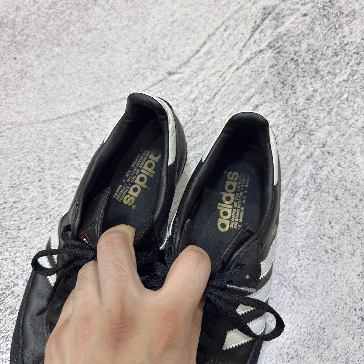 Adidas Adidas Samba Classic Black Leather US8.5 UK8 EU42 Size US 8.5 / EU 41-42 - 14 Thumbnail
